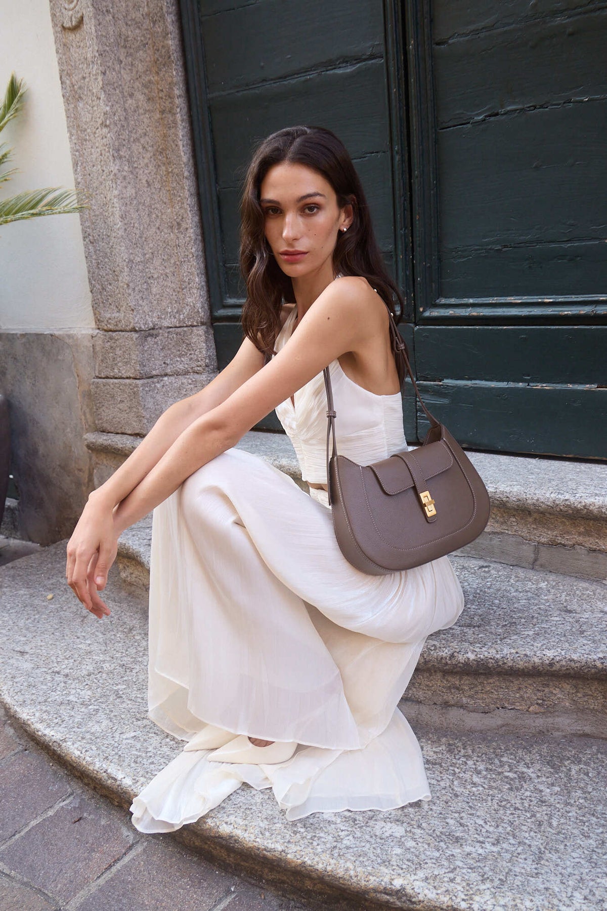 Firenze · Amanda M Étaupe (Gold)