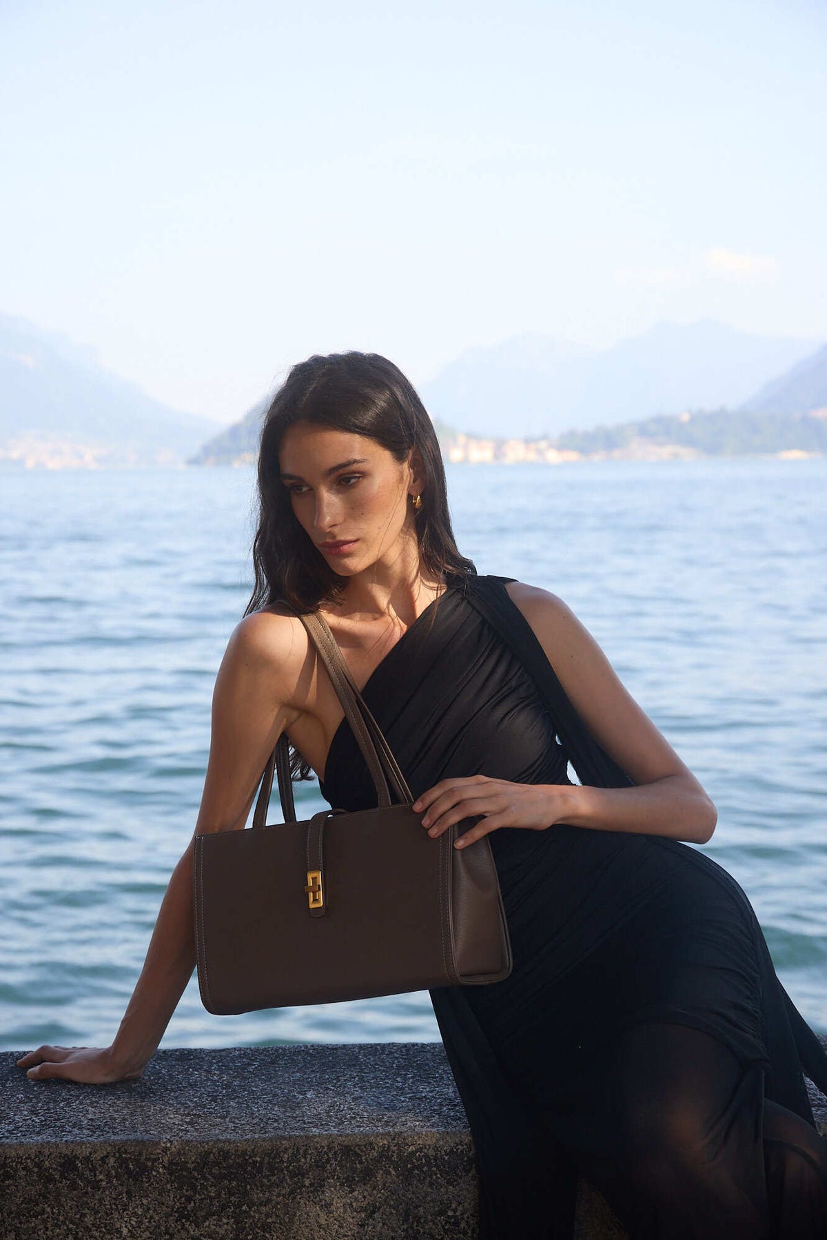 Firenze · Matilda L Étaupe (Gold)