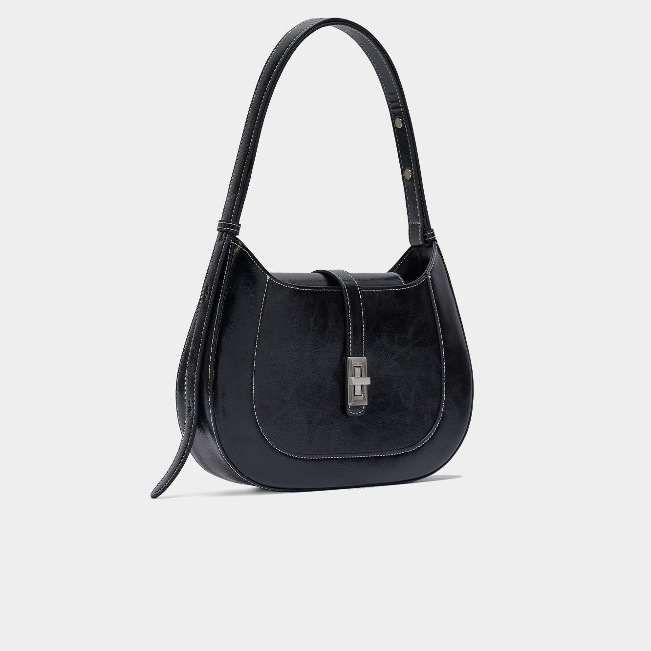 Atelier Classic · Amanda M