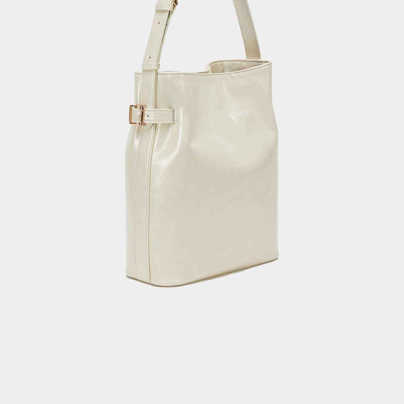 Classic · Belton Bucket L