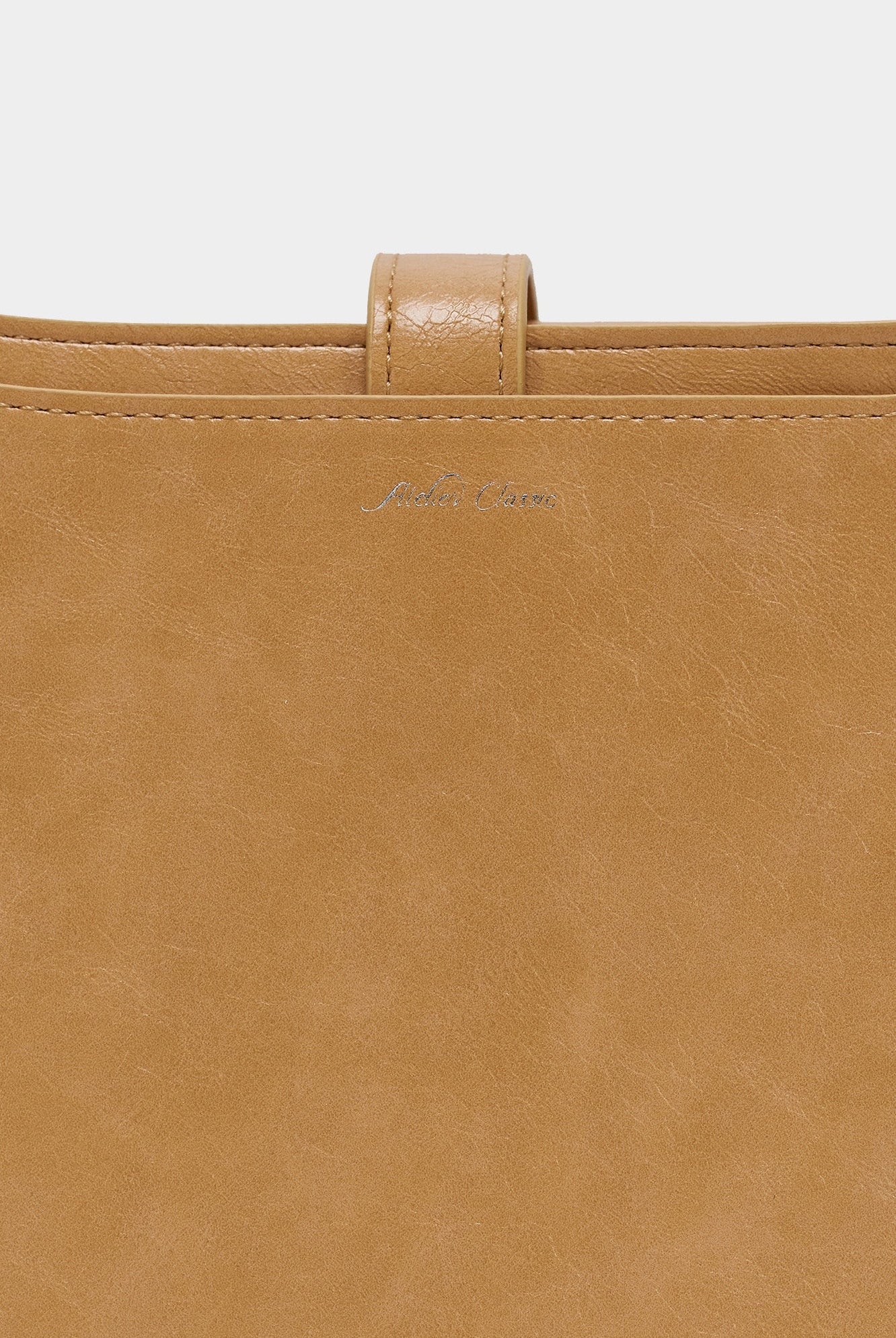 Atelier Classic · Amanda M - Mjade