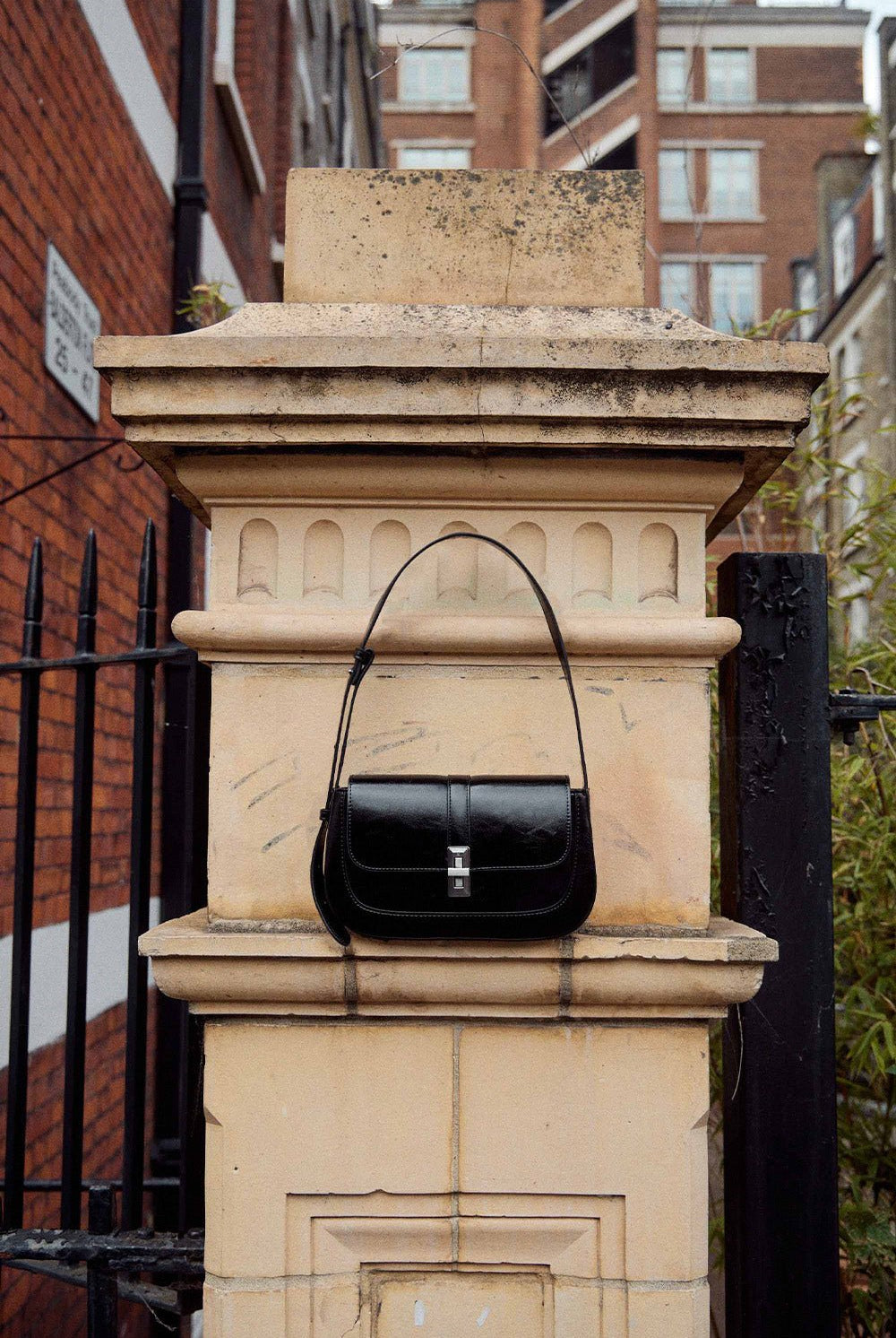 Atelier Classic Baguette S - Mjade