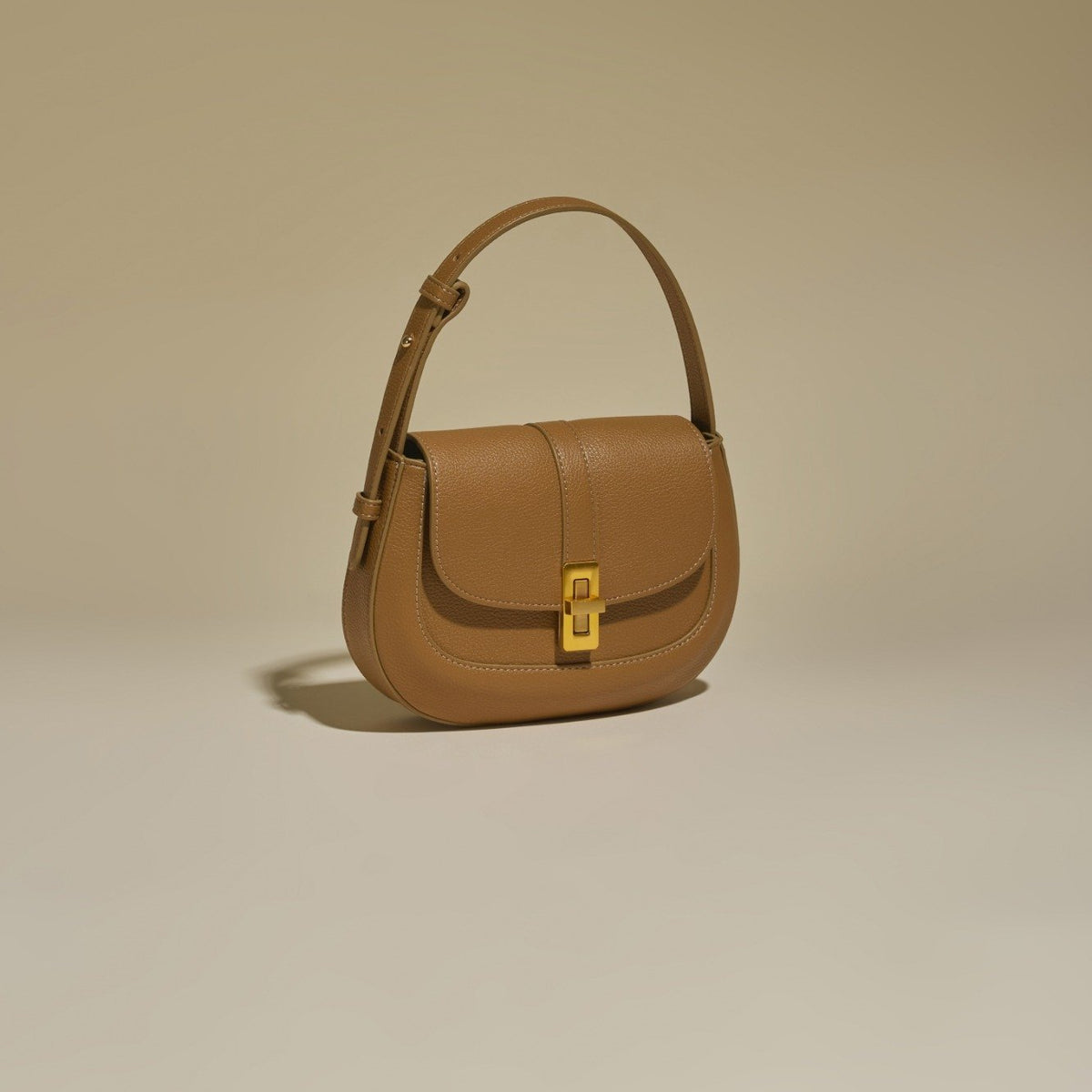 Firenze · Amanda S Camel (Gold)