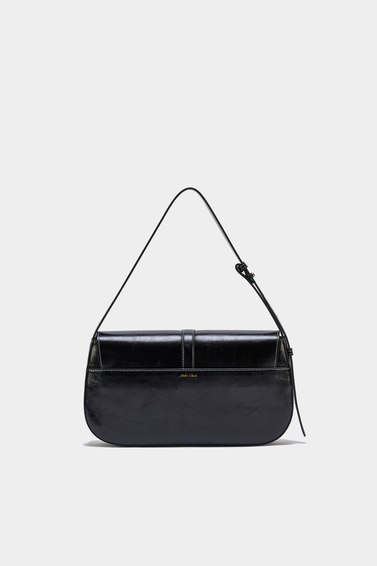 Classic · Baguette M Black (stitch)