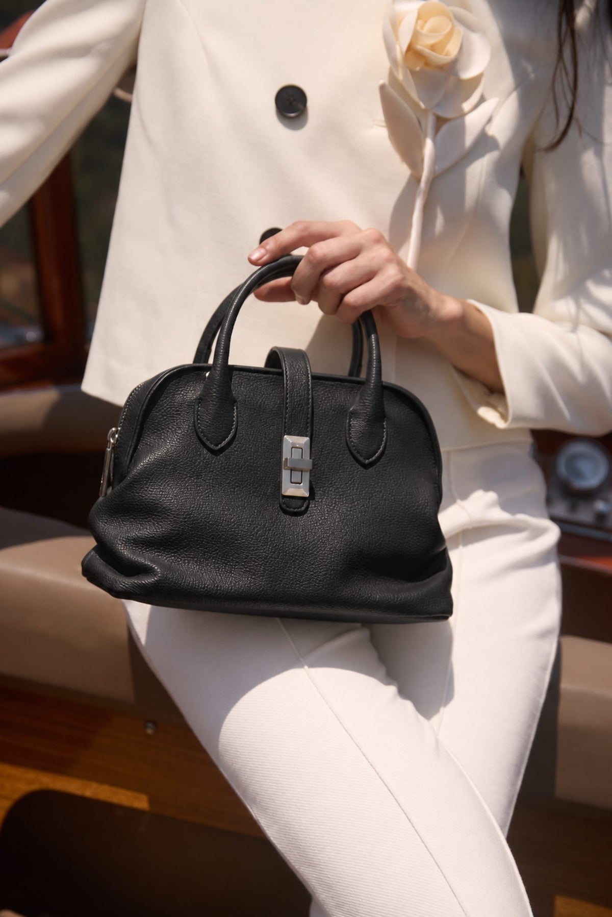 Firenze · Gabrielle Bowling Black