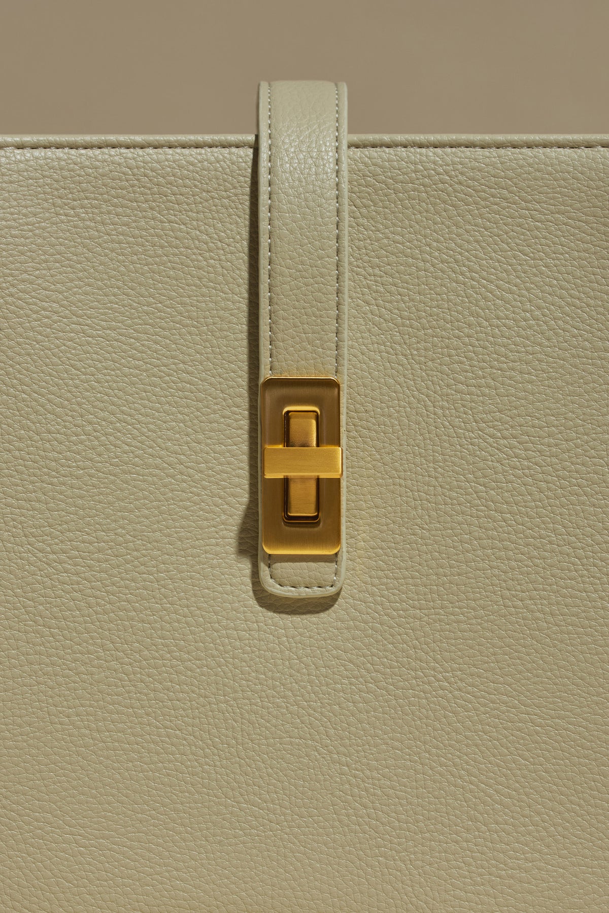 Firenze · Matilda M Ivory (Gold)
