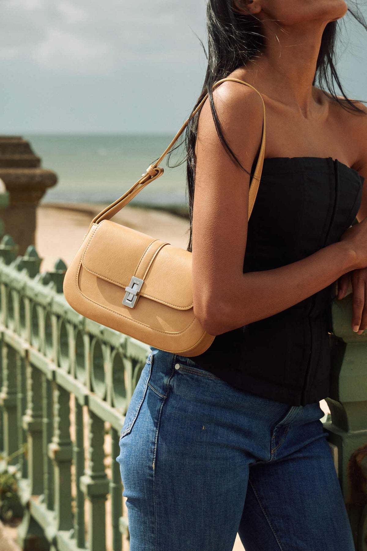 Atelier Classic · Baguette S Butter yellow
