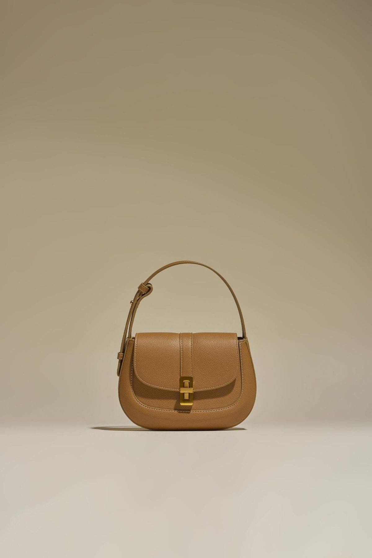 Firenze · Amanda S Camel (Gold)