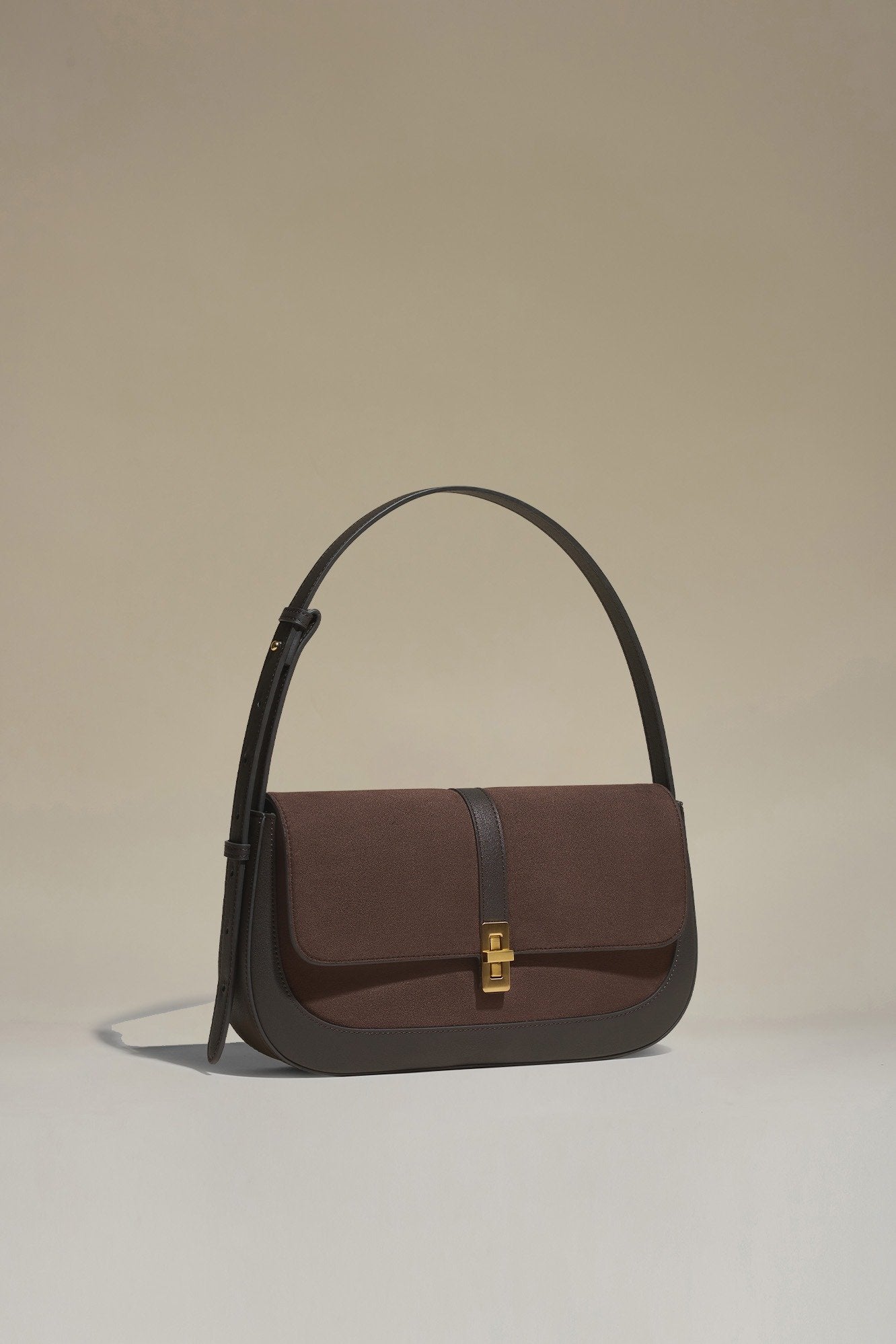Suede · Baguette M Suede Walnut