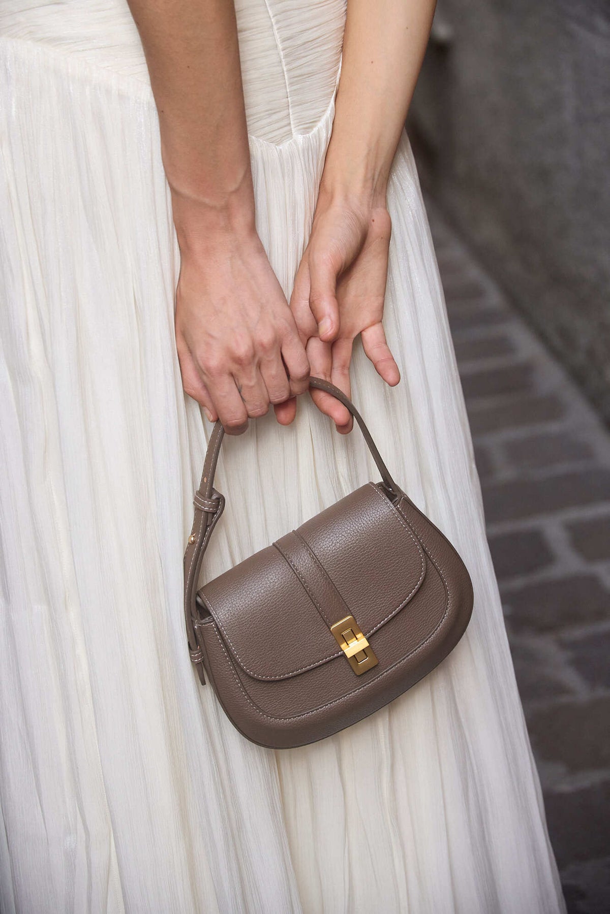 Firenze · Amanda S Étaupe (Gold)