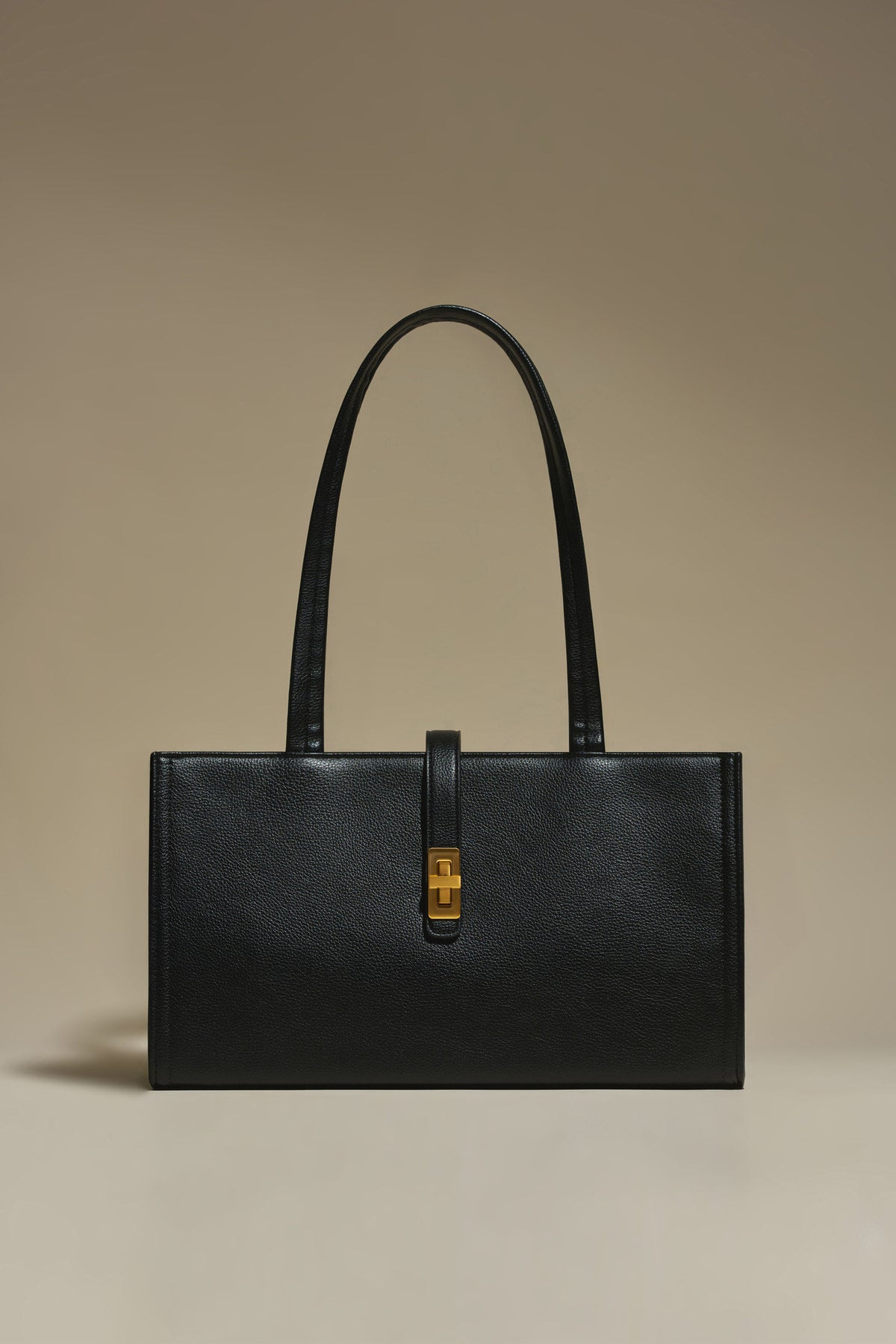 Firenze · Matilda L Black (Gold)