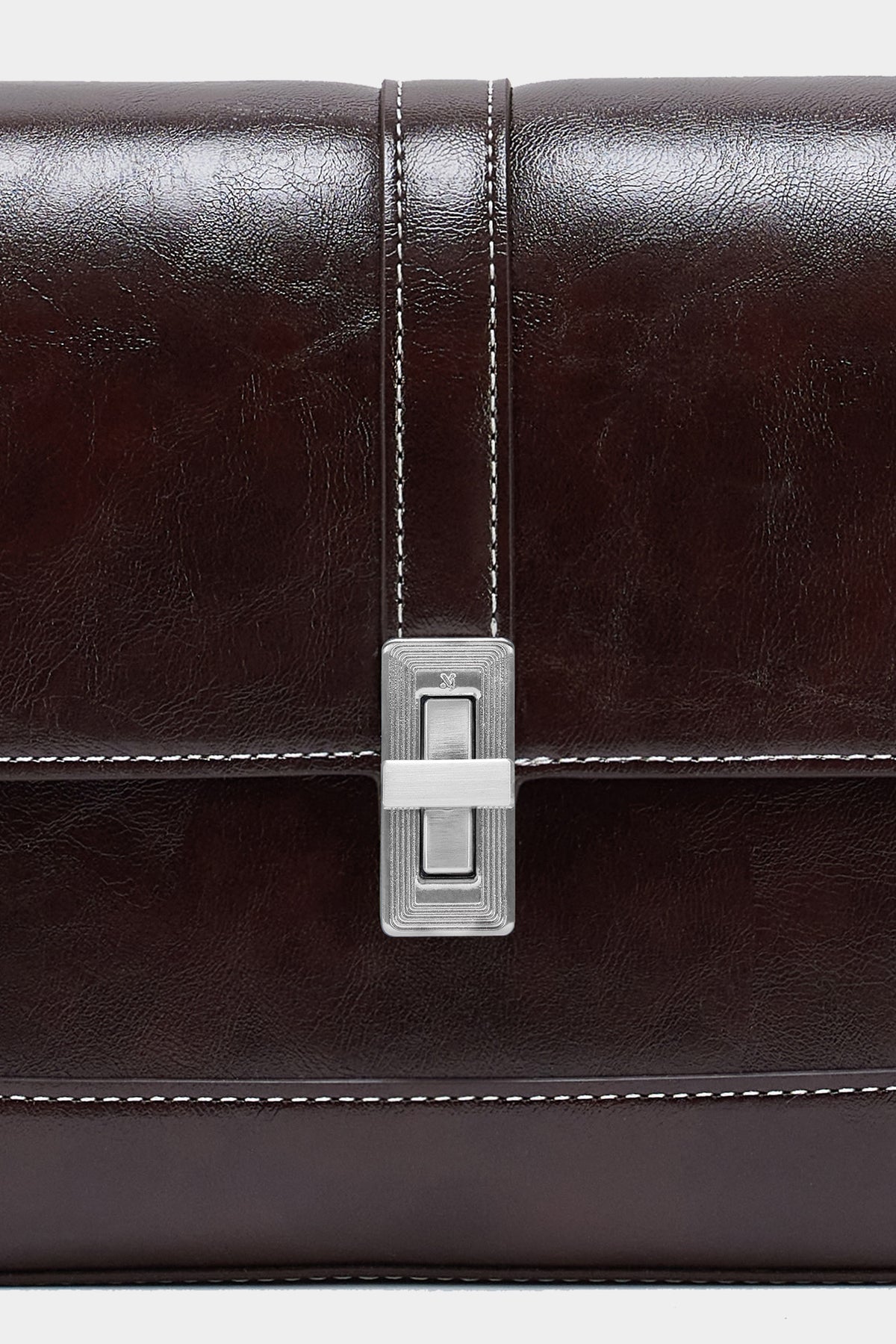 Atelier Classic · Baguette M Stitch Dark Brown
