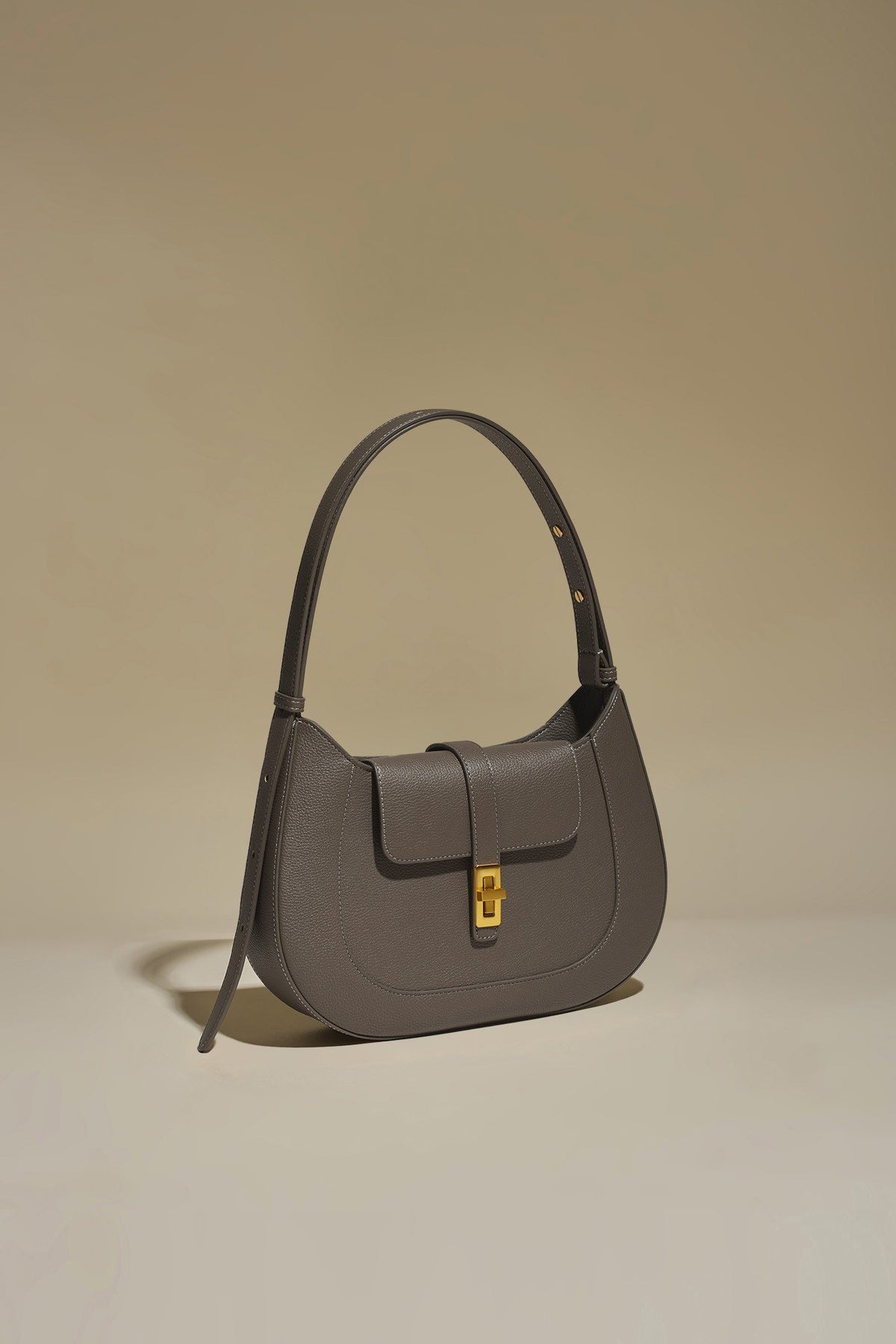 Firenze · Amanda M Étaupe (Gold)
