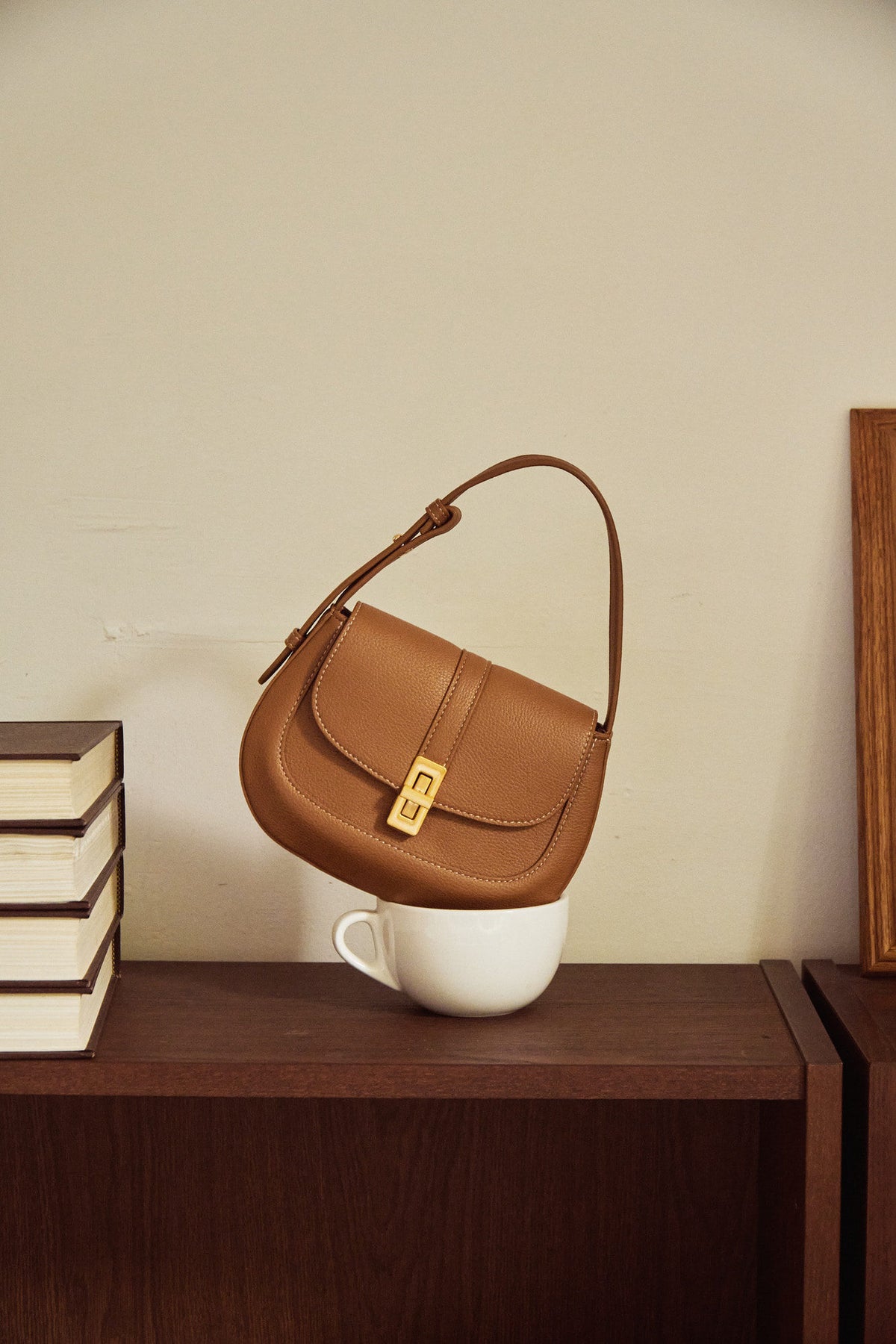 Firenze · Amanda S Camel (Gold)