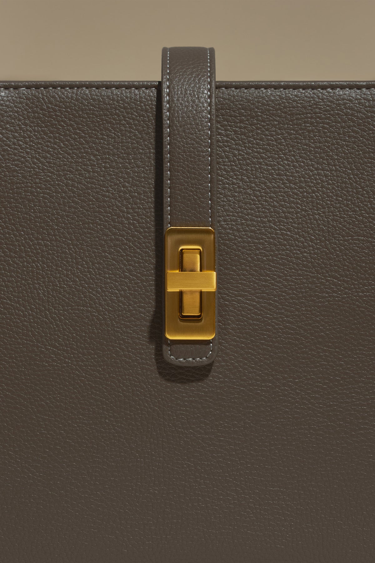Firenze · Matilda M Étaupe (Gold)