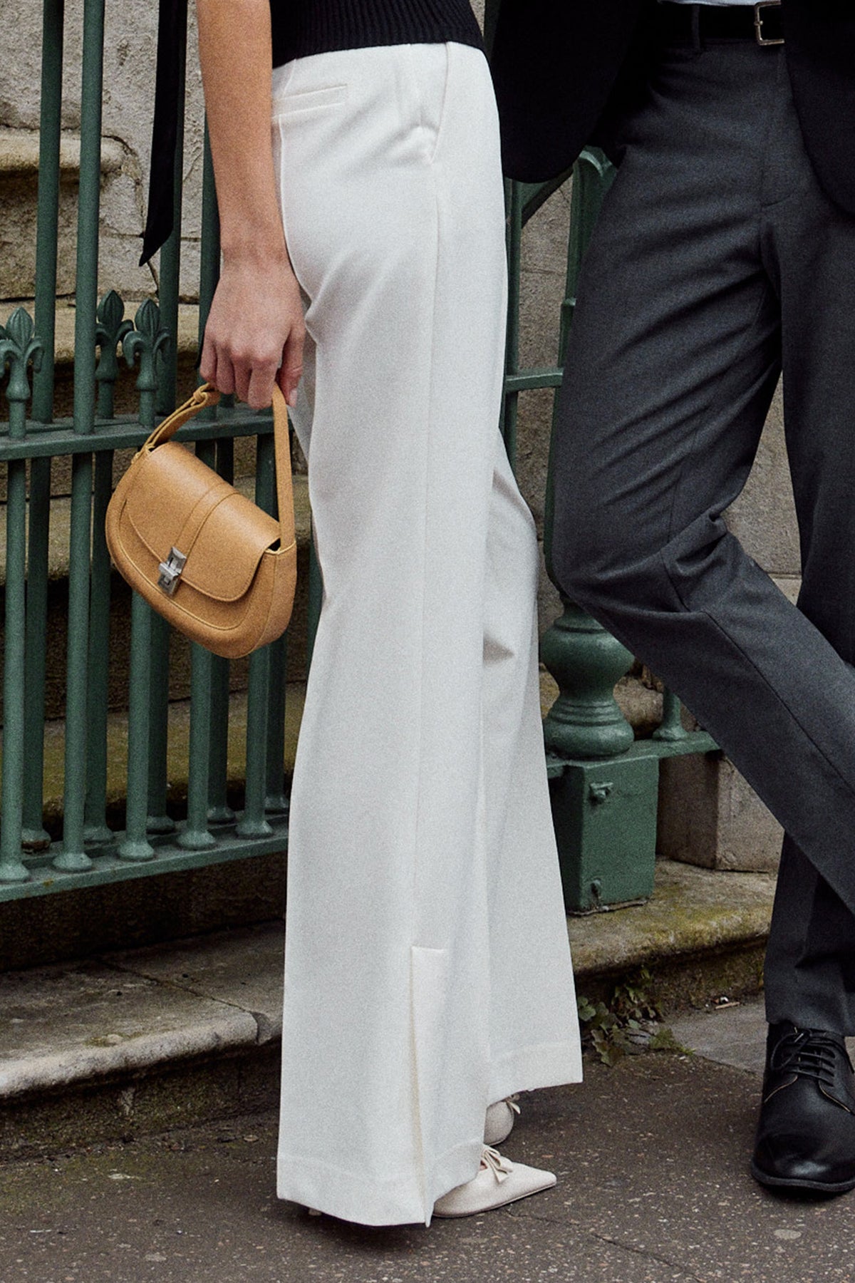 Atelier Classic · Amanda S Butter yellow