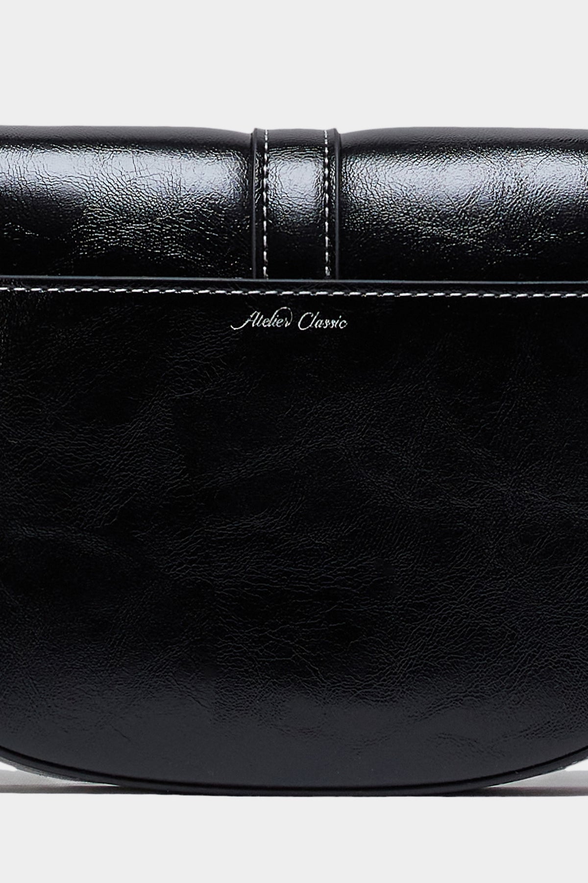 Atelier Classic · Amanda S Black (stitch)