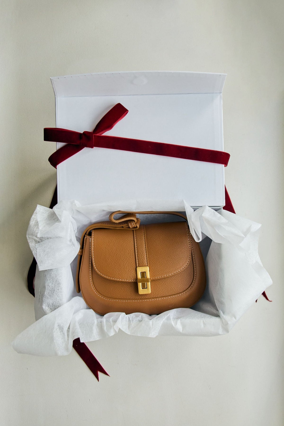 Firenze · Amanda S Camel (Gold)