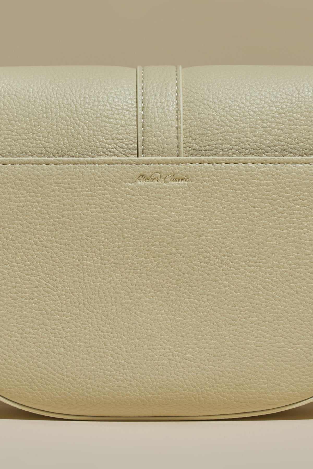 Firenze · Amanda S Ivory (Gold)