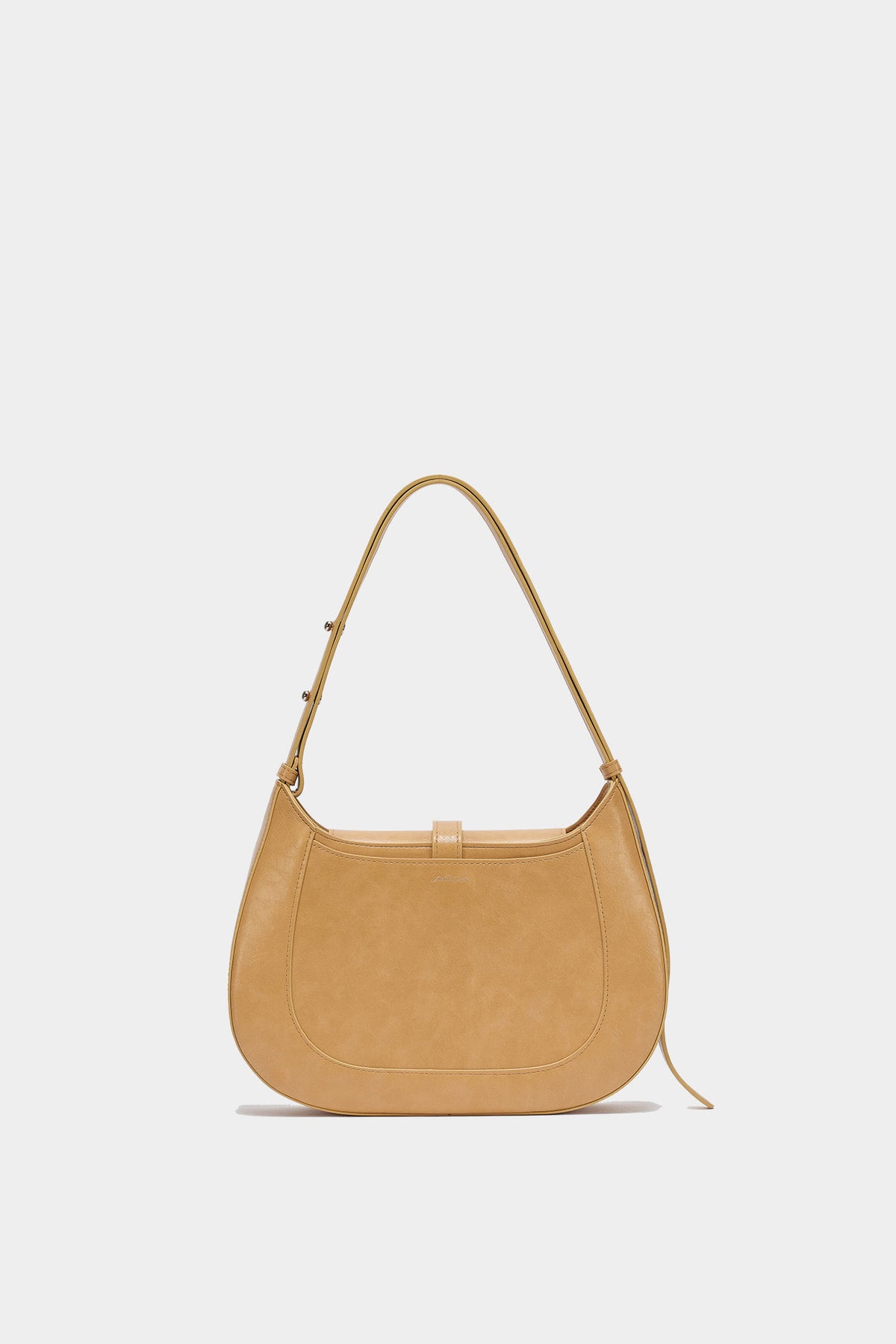 Atelier Classic · Amanda M Butter