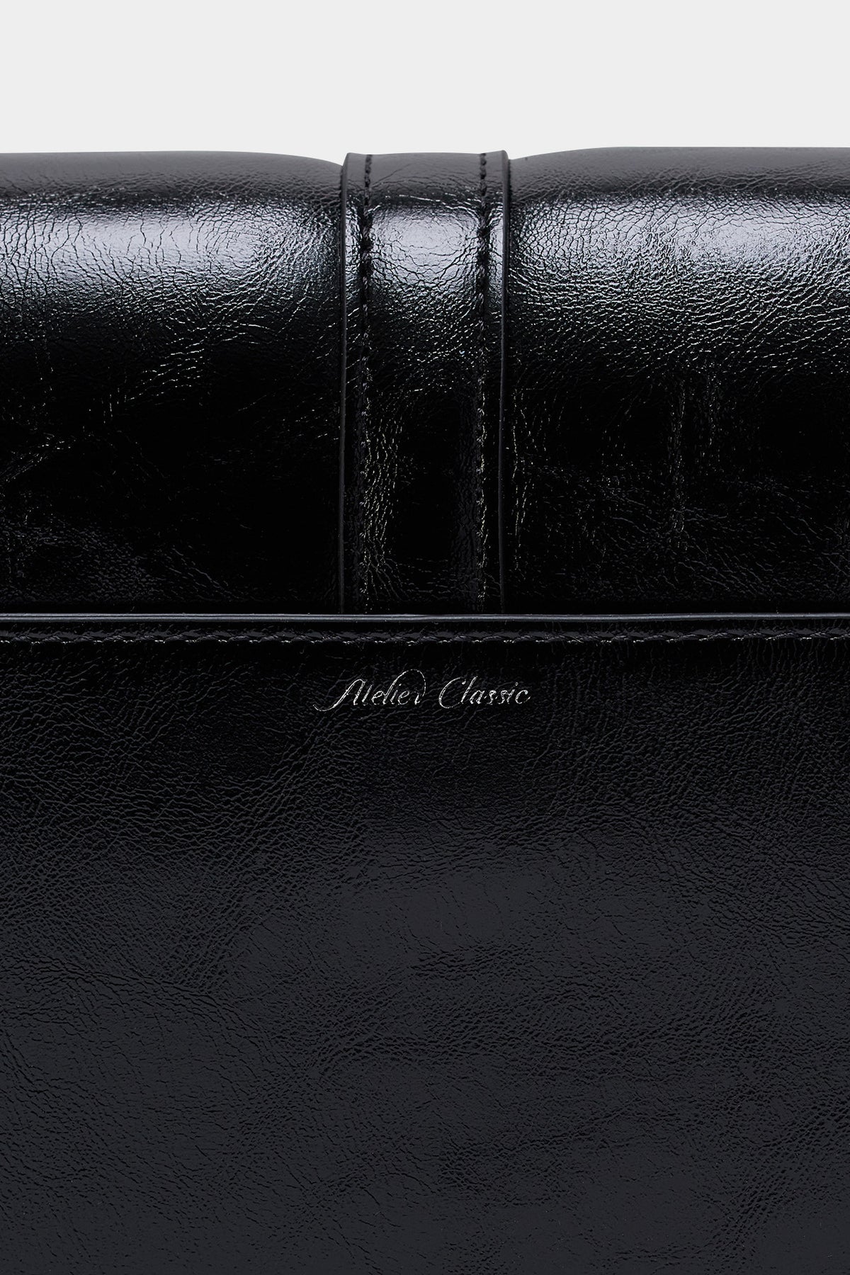 Atelier Classic · Baguette M Black
