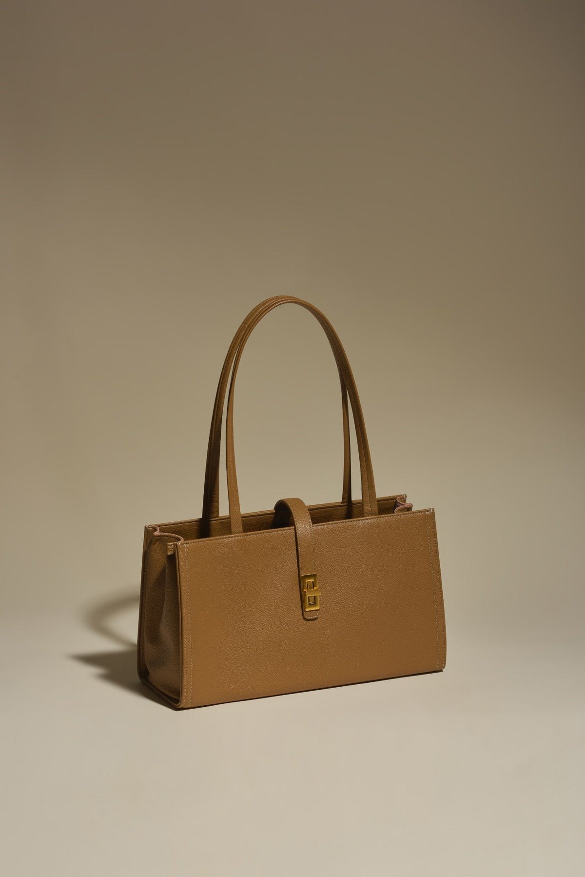 Firenze · Matilda L Camel (Gold)