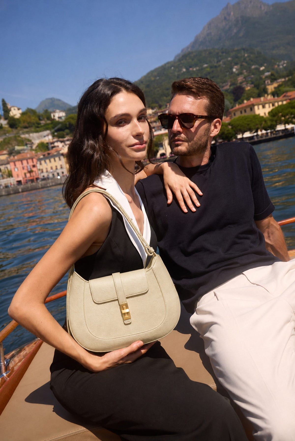 Firenze · Amanda M Ivory (Gold)