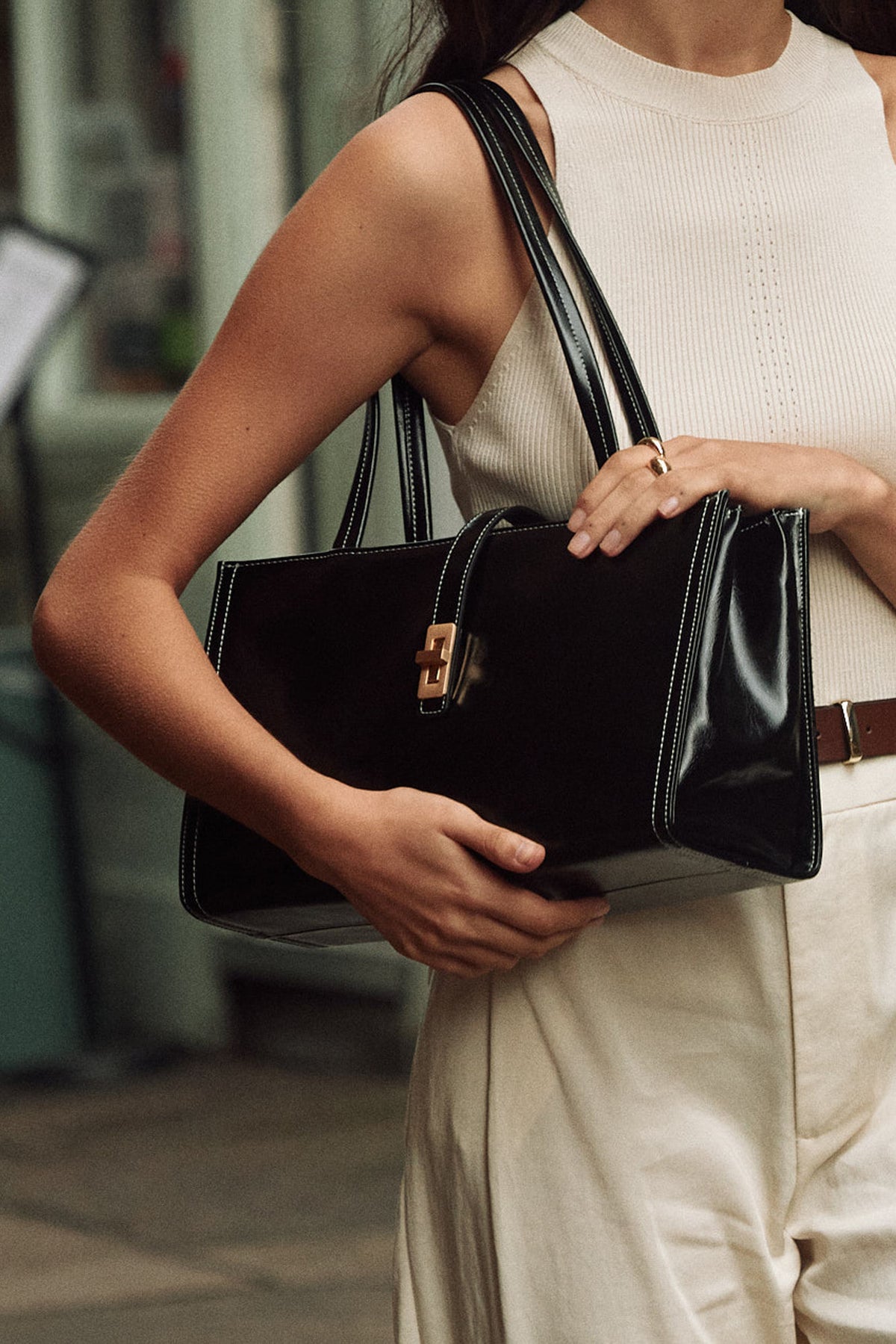 Classic · Matilda L Black (stitch)