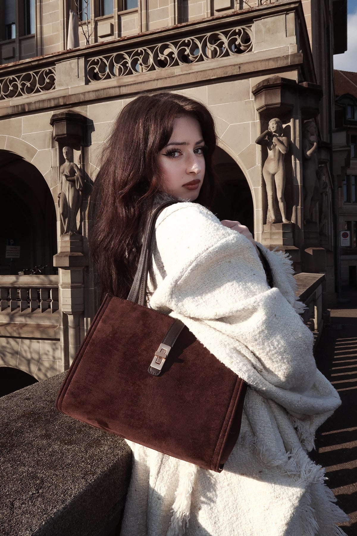 Suede · Matilda M Suede Walnut