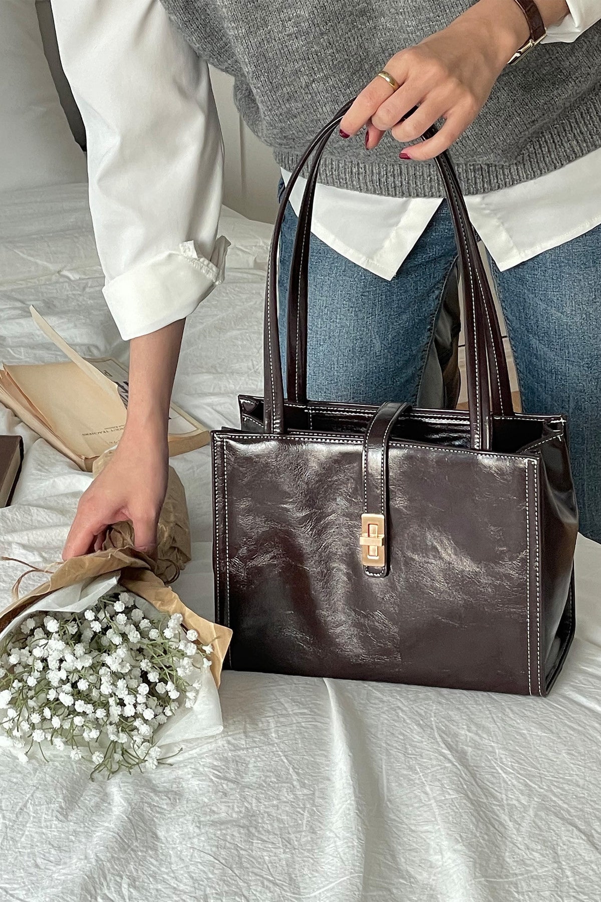 Classic · Matilda M Dark brown (stitch)