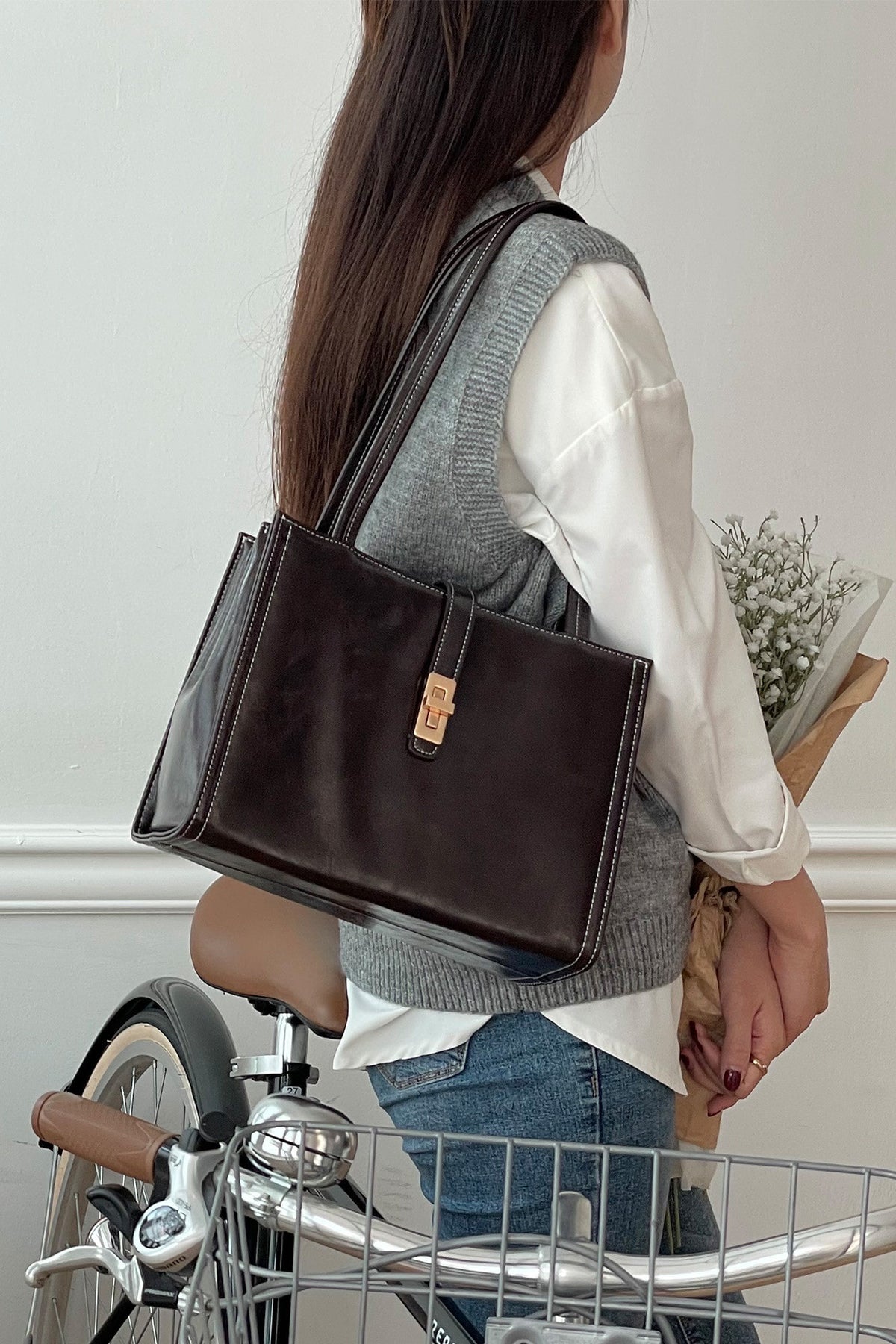 Classic · Matilda M Dark brown (stitch)