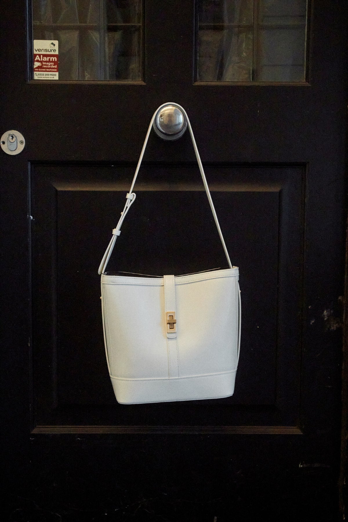 Classic · Bucket White
