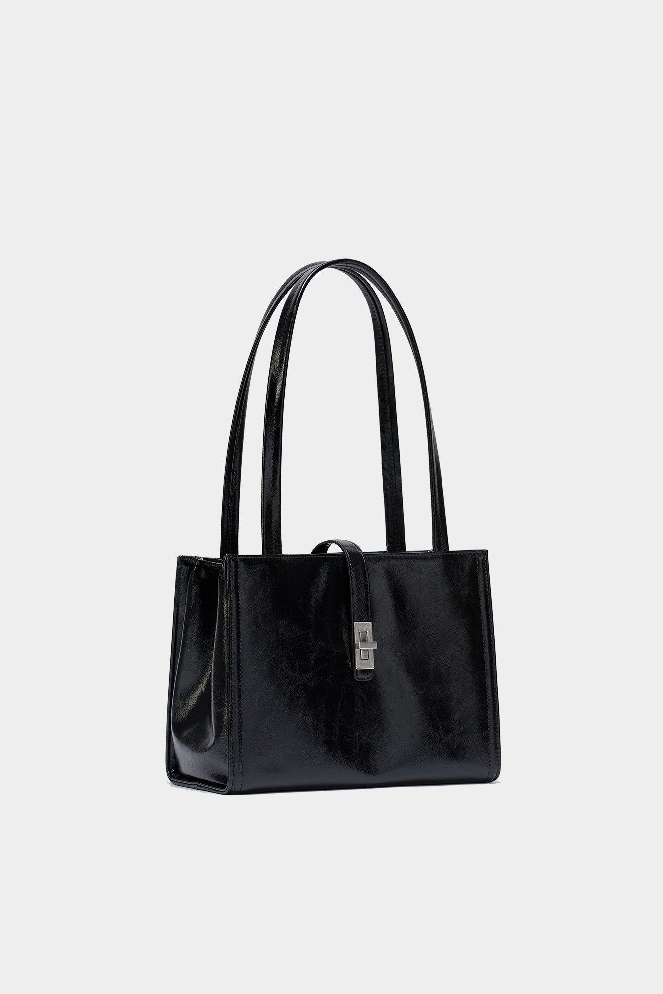 Atelier Classic · Matilda M Black