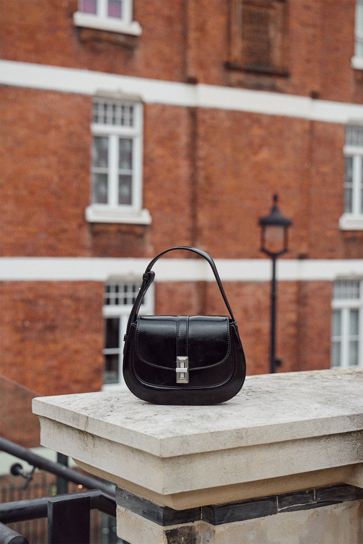 Atelier Classic · Amanda S Black