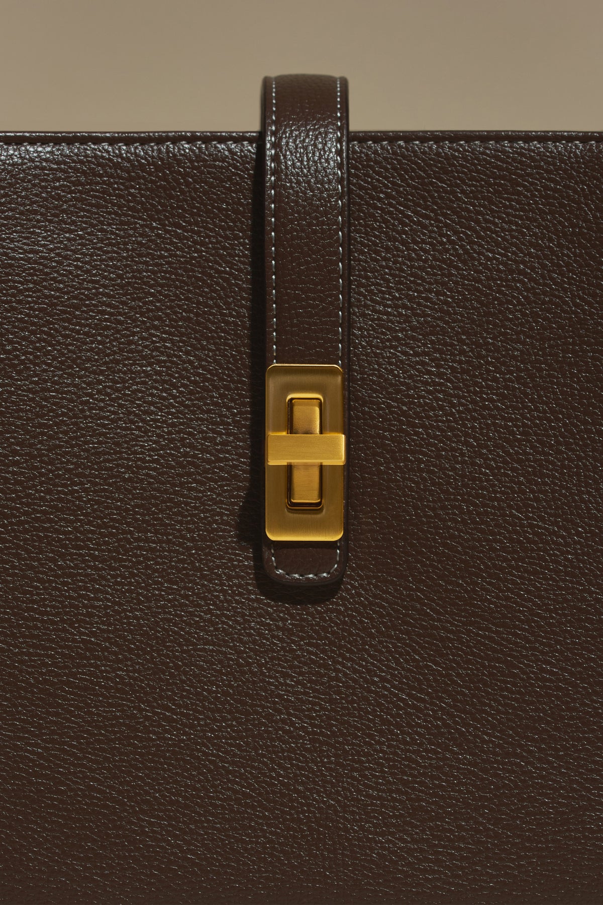 Firenze · Matilda M Walnut (Gold)