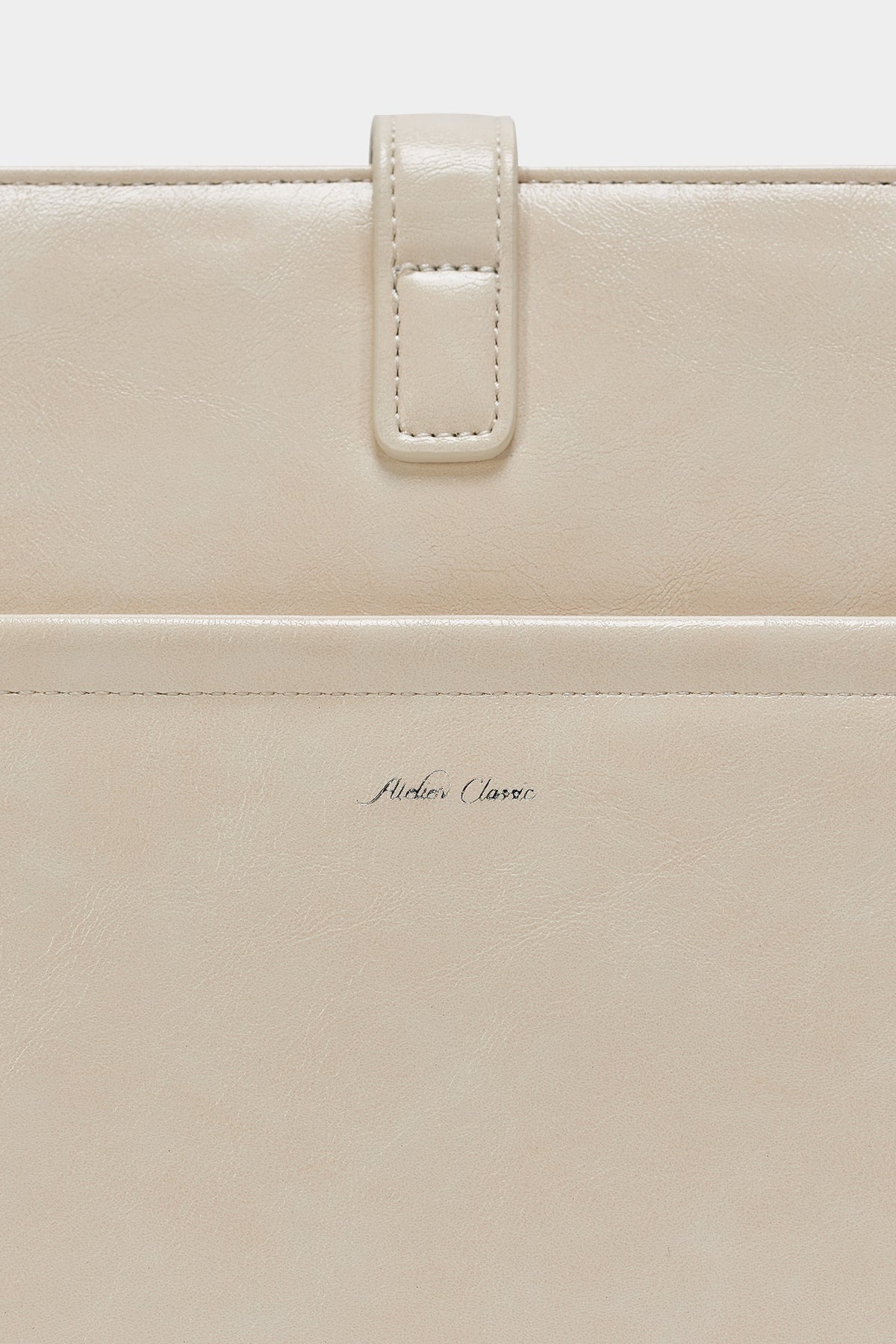 Atelier Classic · Matilda M Ivory