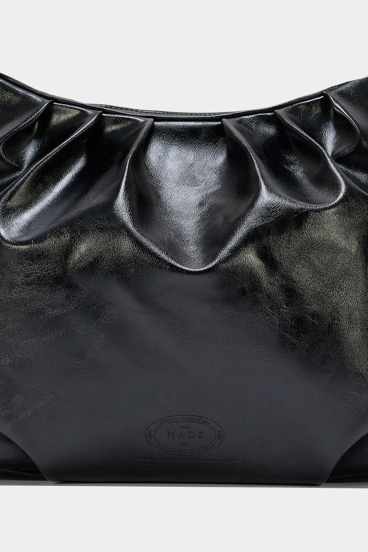 Classic · Chain Shoulder Black