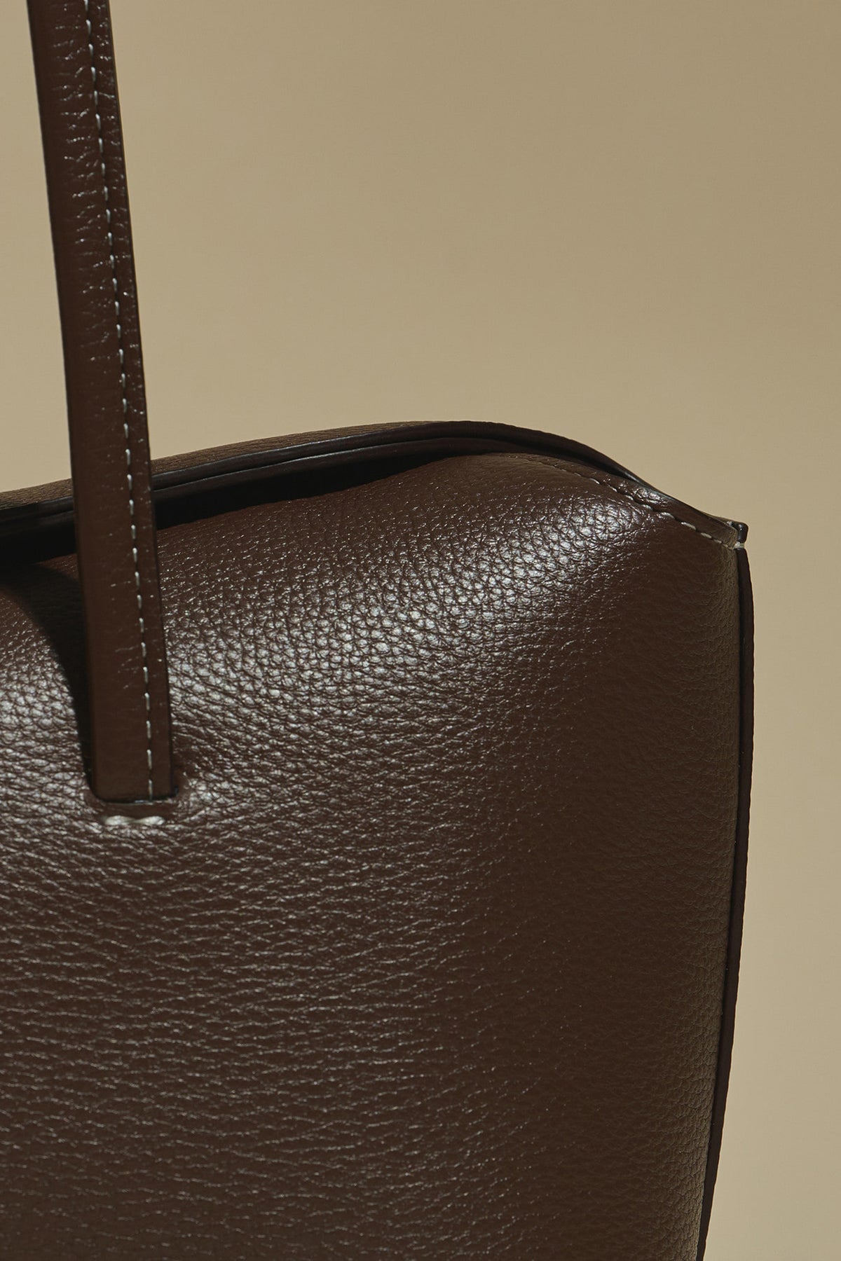 Firenze · Maren S Walnut