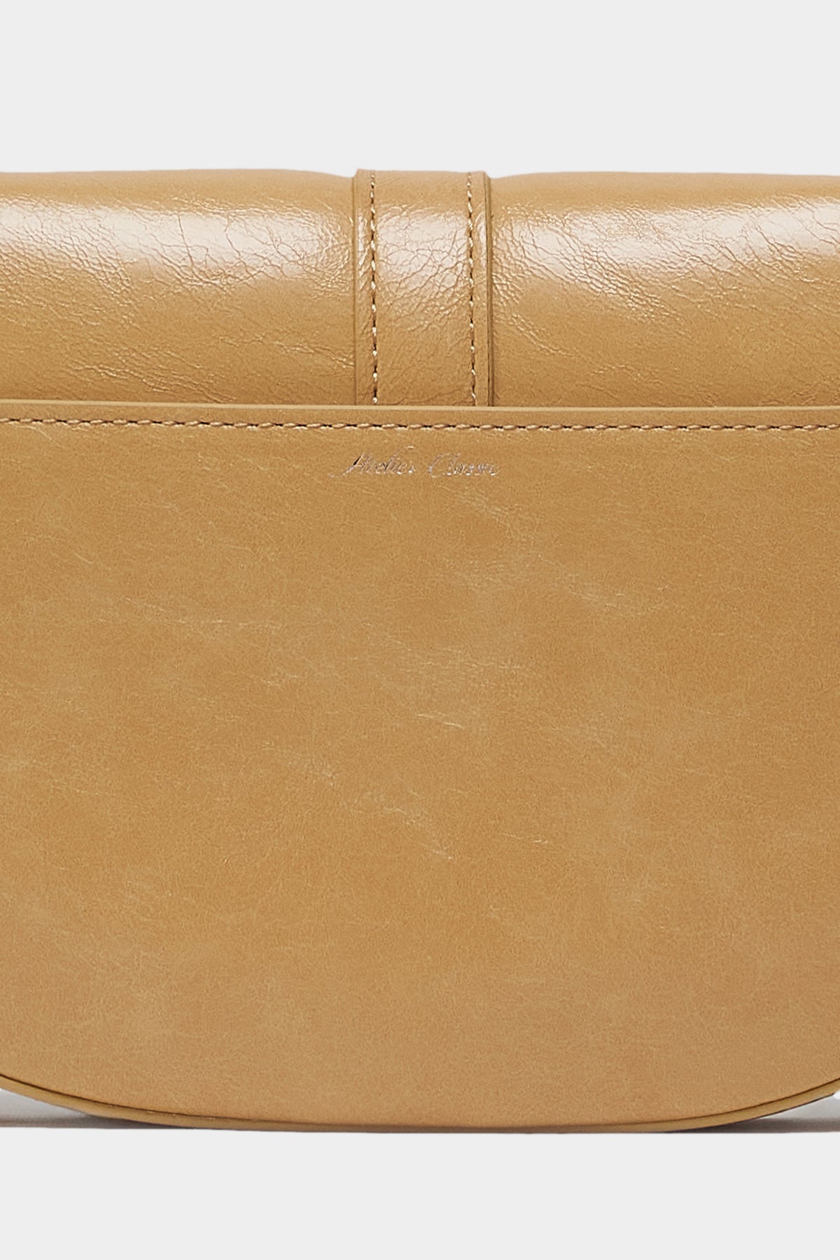 Atelier Classic · Amanda S Butter yellow