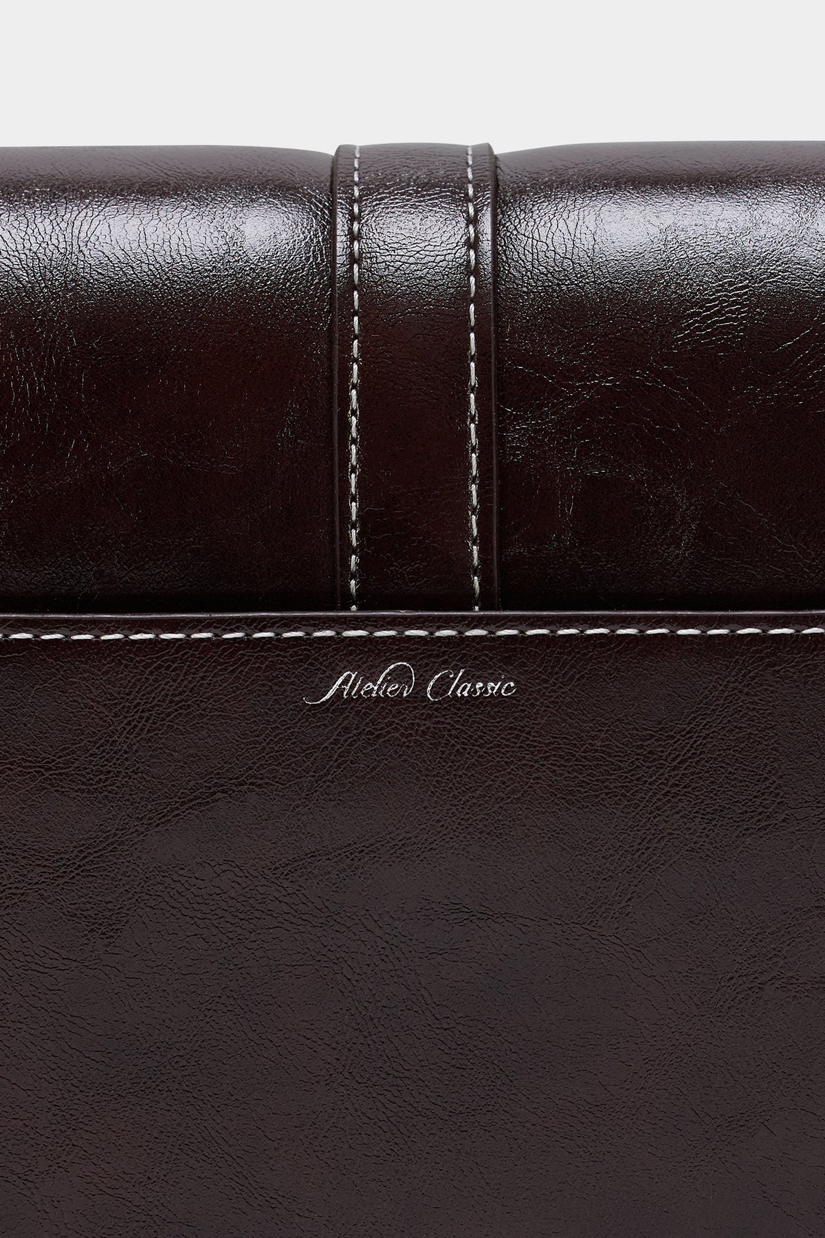 Atelier Classic · Baguette M Stitch Dark Brown