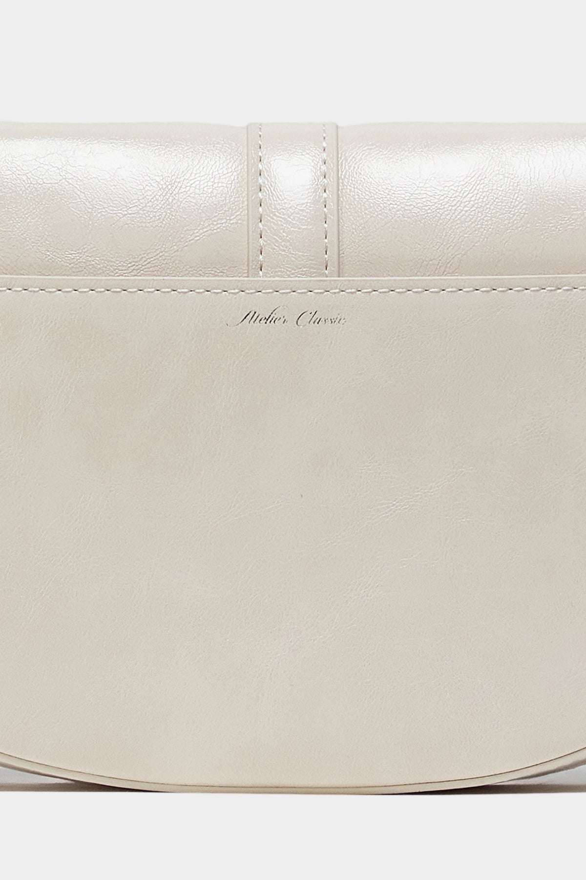 Atelier Classic · Amanda S Ivory